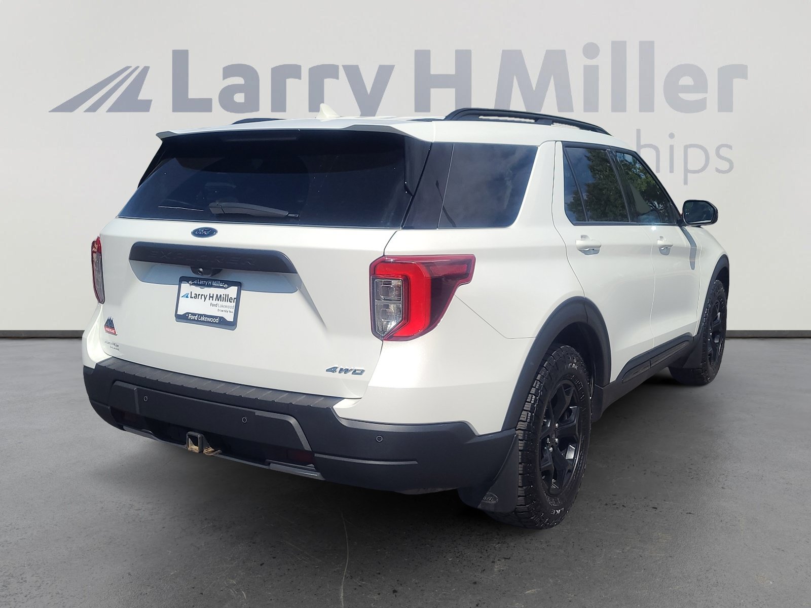 Certified 2023 Ford Explorer Timberline w/ Timberline Technology Package AWD/4WD image 5