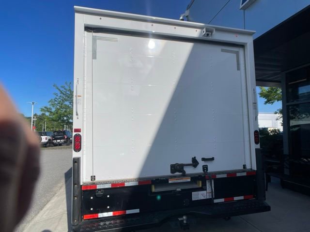 Certified 2023 Ford E-350 and Econoline 350 Super Duty w/ Driver's Safety Package RWD image 8