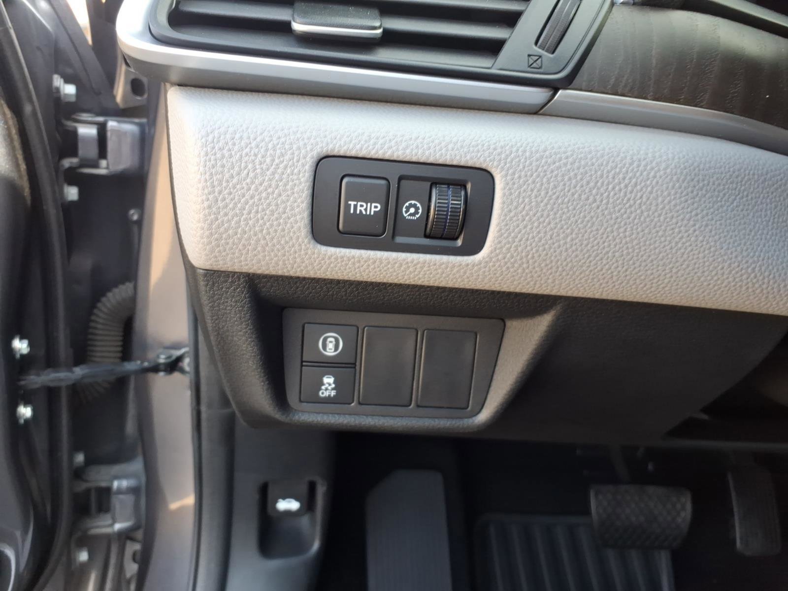 Used 2019 Honda Accord EX image 19