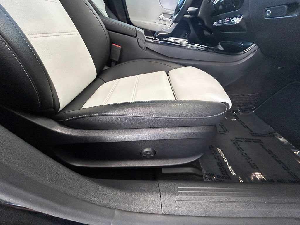 Used 2020 Mercedes-Benz A 220 image 24