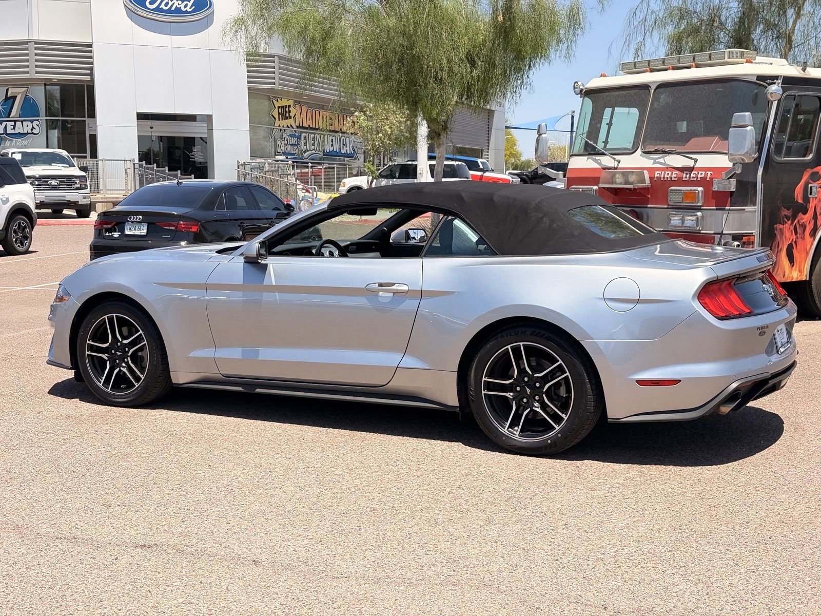 Certified 2023 Ford Mustang Premium RWD image 3