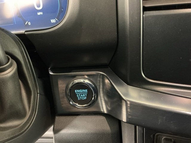 Certified 2025 Ford F450 Lariat w/ FX4 Off-Road Package image 26