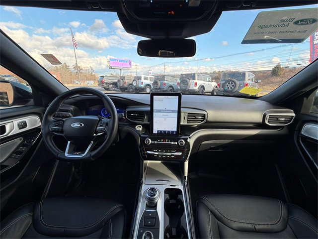 Certified 2023 Ford Explorer ST w/ Equipment Group 401A image 16