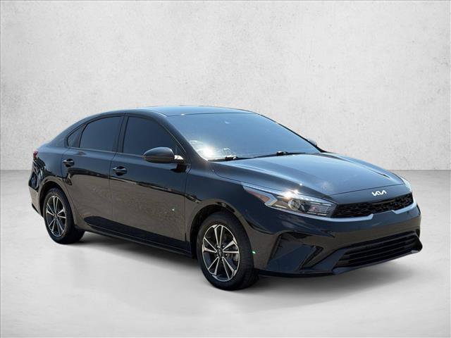 Used 2024 Kia Forte LXS FWD image 3