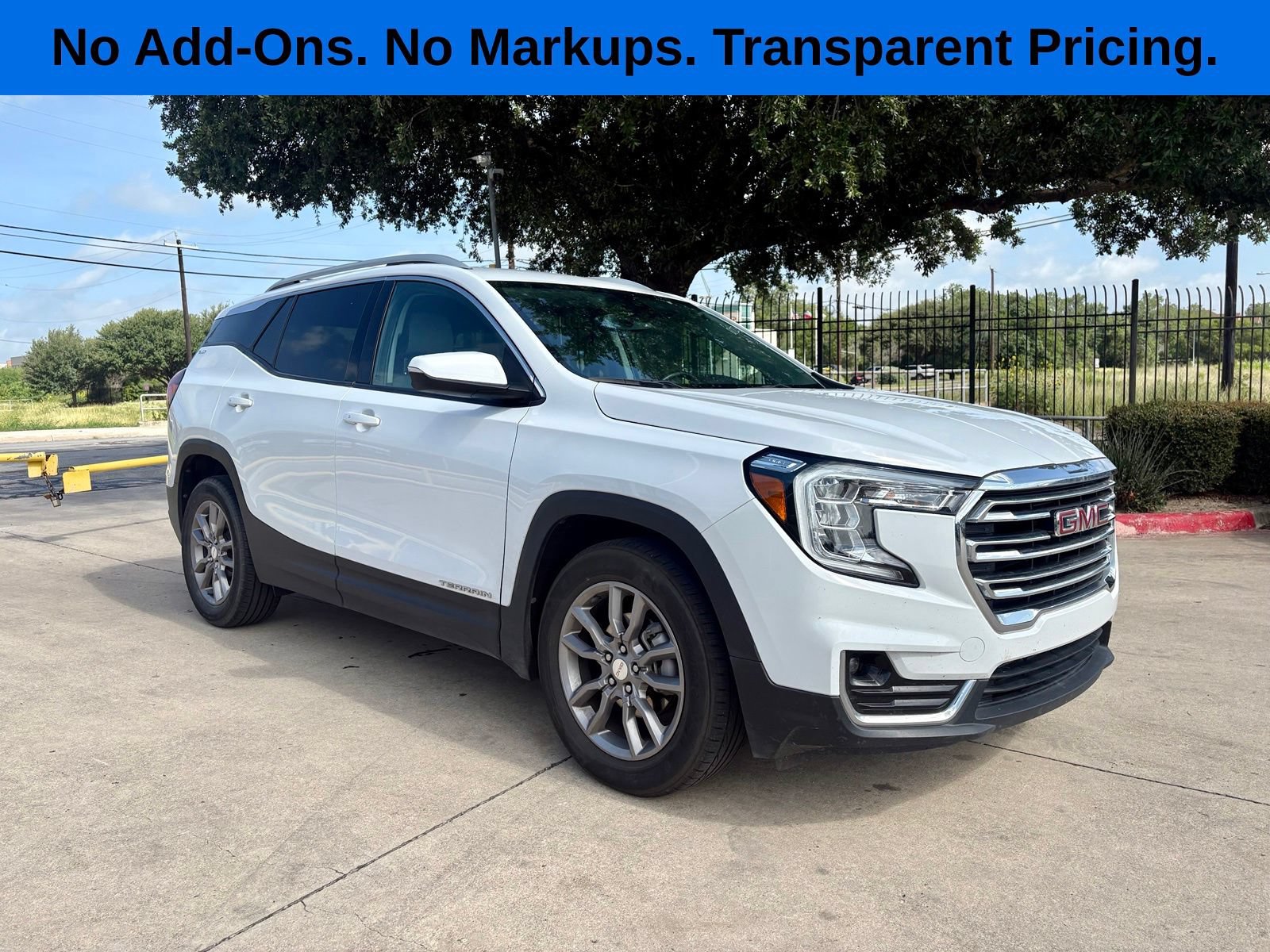 Used 2024 GMC Terrain SLT FWD video 1