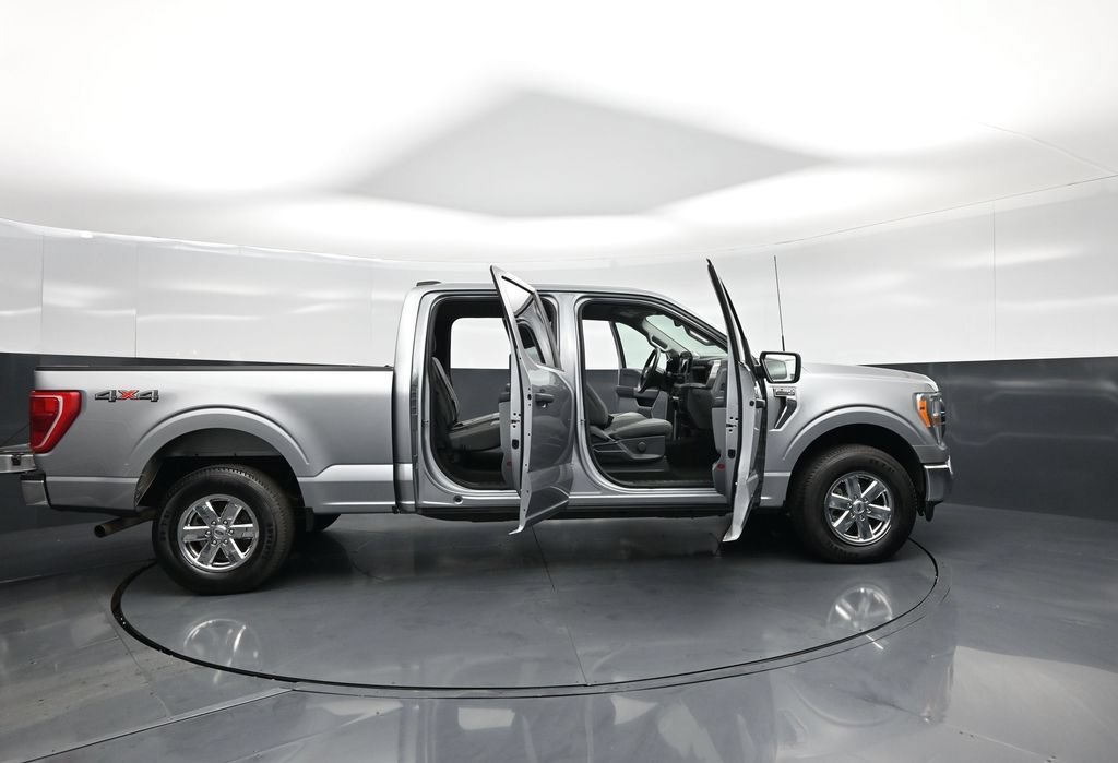 Certified 2022 Ford F150 XLT w/ Trailer Tow Package AWD/4WD image 5