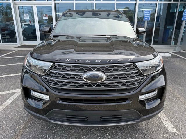 Certified 2023 Ford Explorer XLT w/ Equipment Group 202A image 7