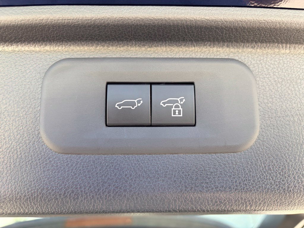 Used 2026 Toyota Grand Highlander FWD image 29