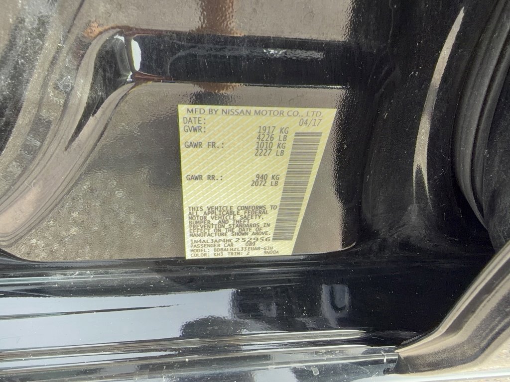 Used 2017 Nissan Altima 2.5 SR w/ Midnight Edition Package image 32