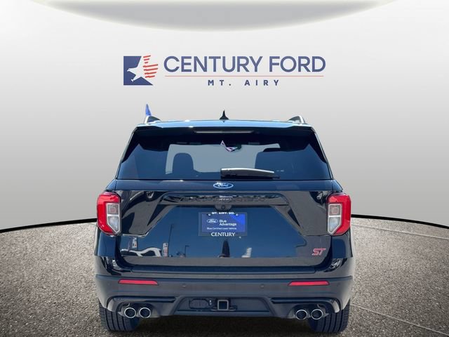 Certified 2022 Ford Explorer ST w/ Equipment Group 401A AWD/4WD image 3