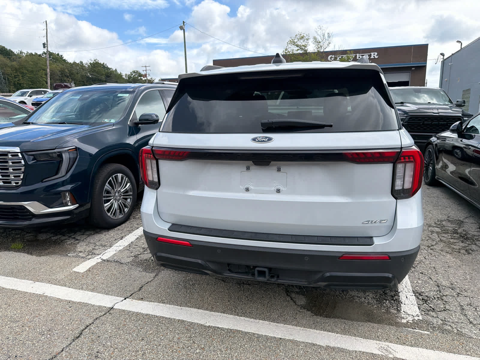 Certified 2026 Ford Explorer ST-Line w/ ST-Line Street Pack AWD/4WD image 9