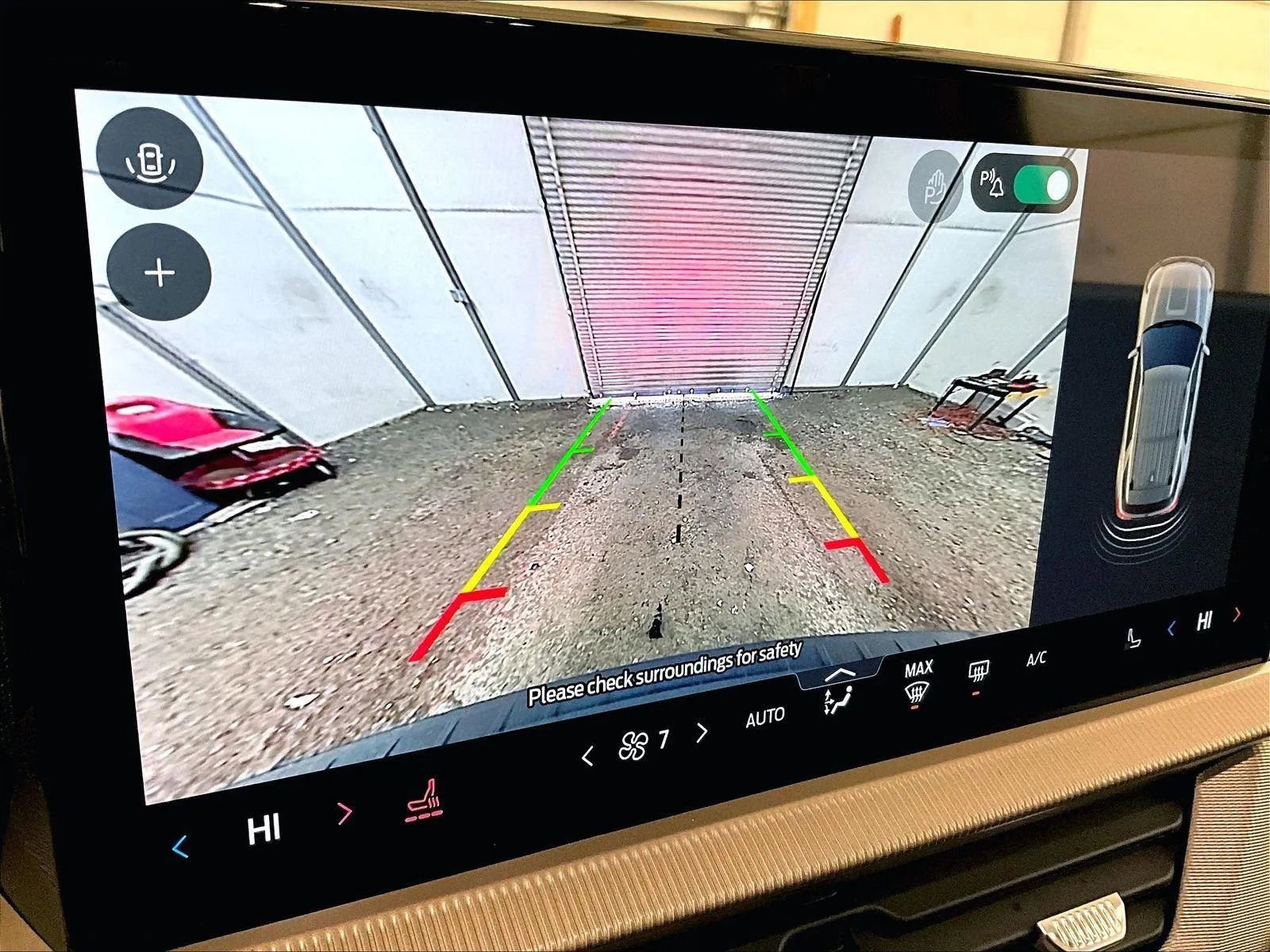 Certified 2025 Ford Explorer Active image 20