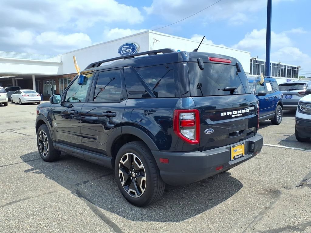 Certified 2023 Ford Bronco Sport Outer Banks w/ Tech Package AWD/4WD image 7