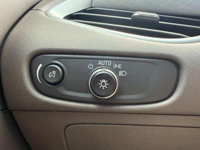 Used 2023 Chevrolet Malibu LT FWD image 24