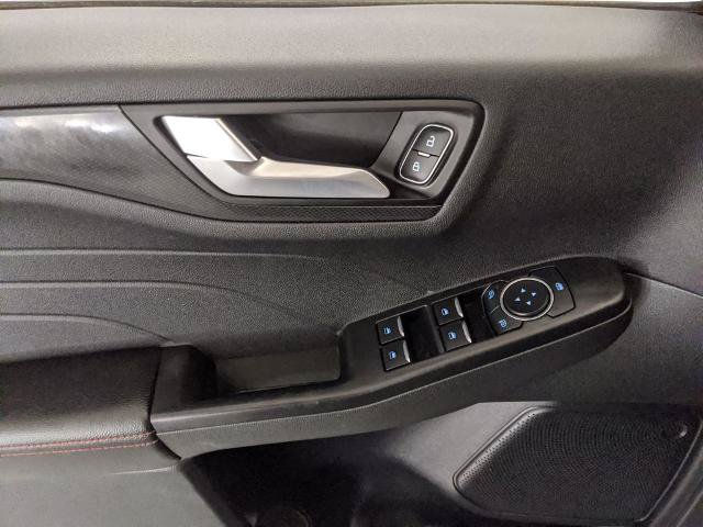 Certified 2025 Ford Escape ST-Line w/ Tech Pack #1 AWD/4WD image 14