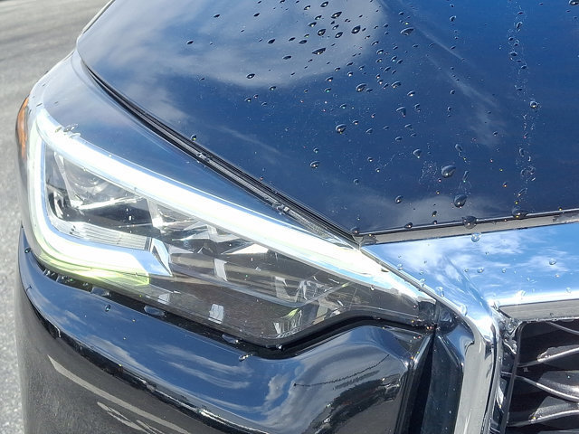 Used 2019 INFINITI QX50 Essential w/ Sensory Package image 9
