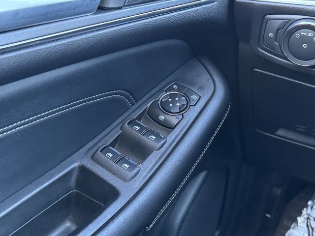 Certified 2022 Ford Edge Titanium w/ Class II Trailer Tow Package image 37