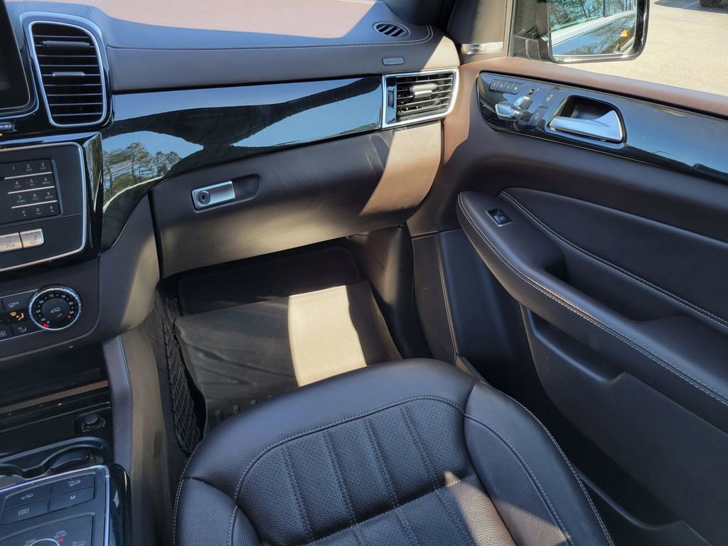 Used 2018 Mercedes-Benz GLS 450 4MATIC image 20