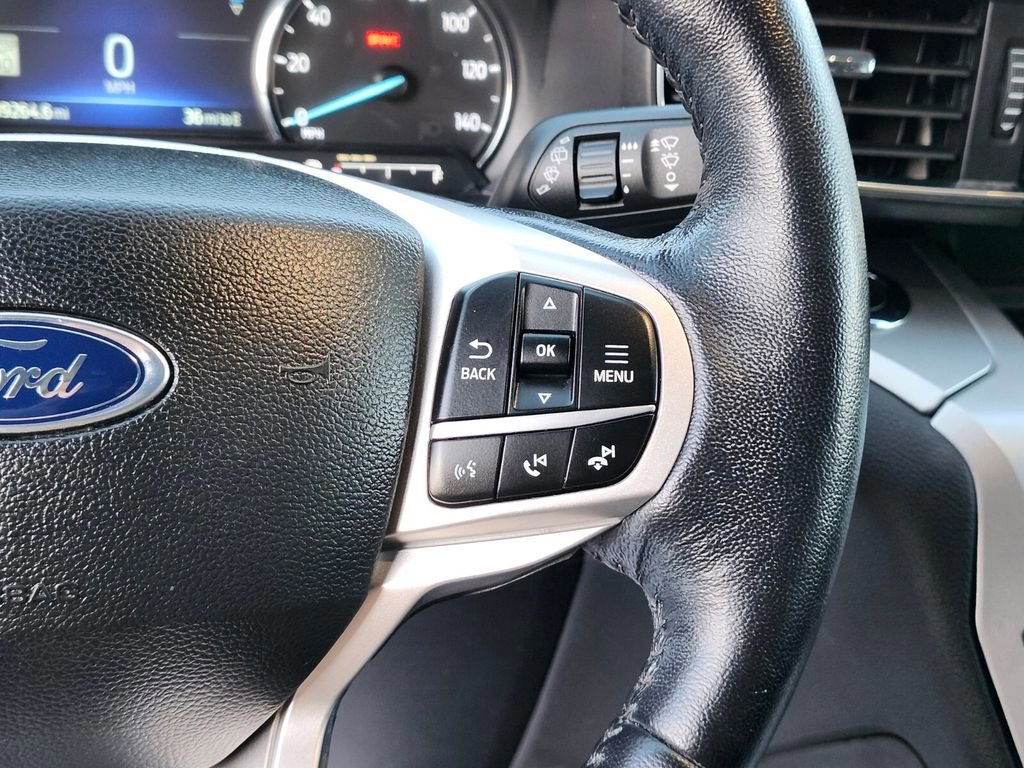 Certified 2022 Ford Explorer XLT w/ Equipment Group 202A image 31