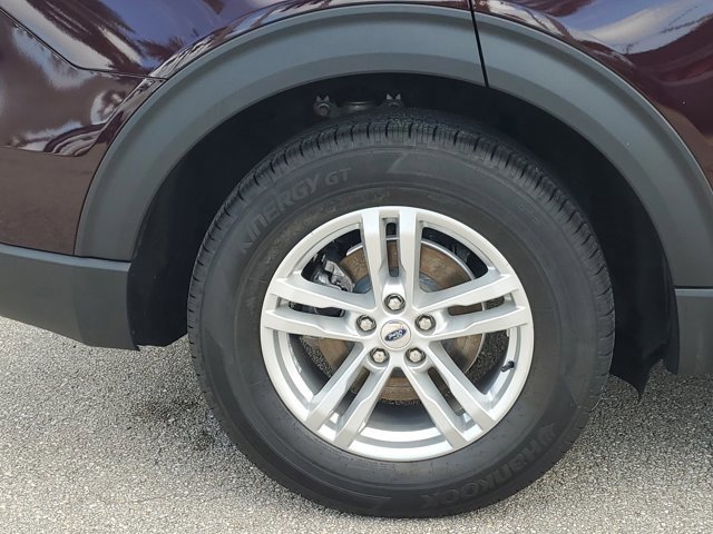 Certified 2023 Ford Explorer XLT w/ Equipment Group 202A image 9