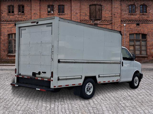 Used 2021 GMC Savana 3500 w/ Power Convenience Package RWD image 4
