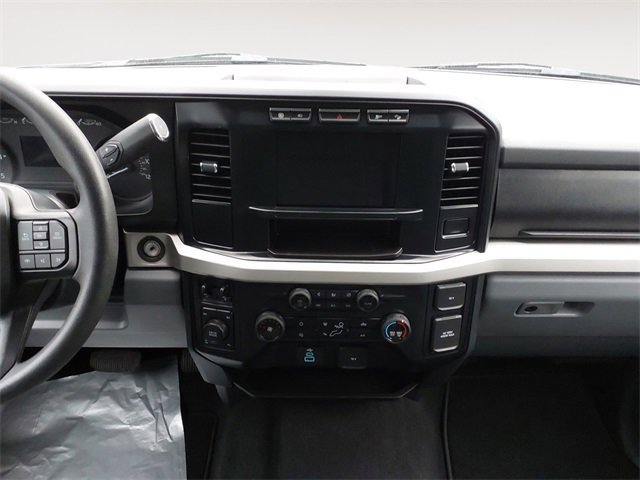 Certified 2024 Ford F350 XLT w/ 360-Degree Camera Package image 11