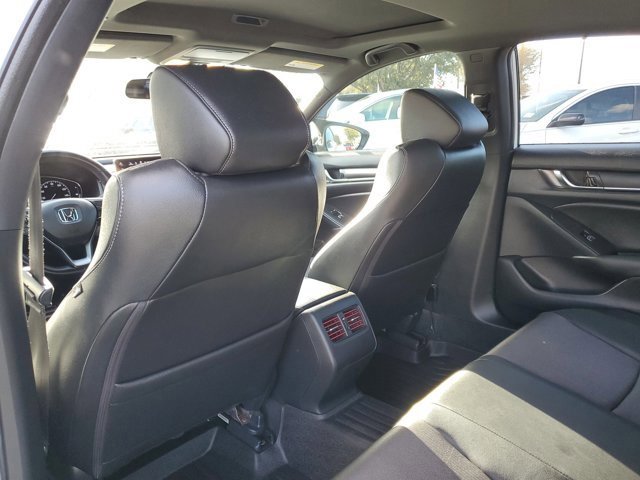 Used 2019 Honda Accord Sport image 10