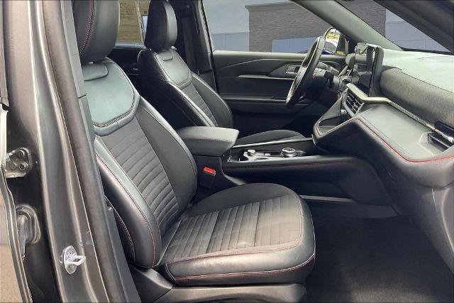 Certified 2025 Ford Explorer ST-Line AWD/4WD image 30