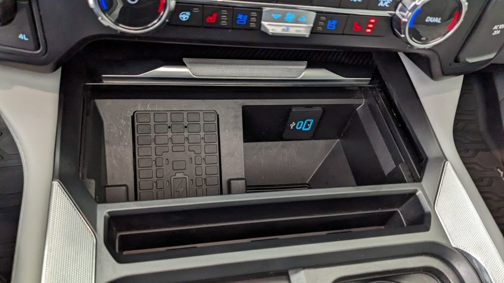 Certified 2024 Ford F450 Limited w/ Snow Plow Prep Package image 33