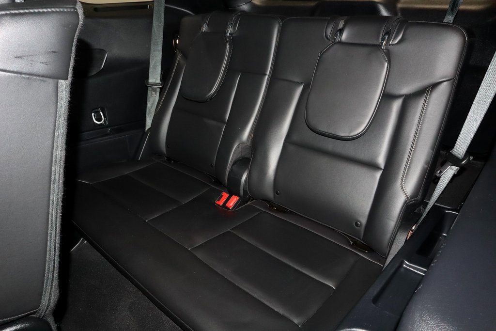 Certified 2023 Ford Explorer XLT w/ Equipment Group 202A image 23