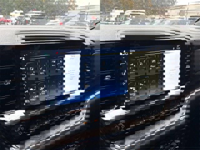 Used 2023 Chevrolet Silverado 1500 LTZ image 32