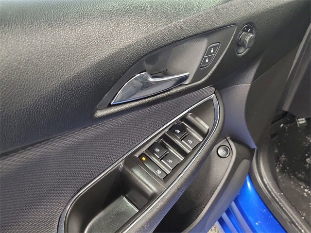 Used 2017 Chevrolet Cruze LT w/ Convenience Package image 7