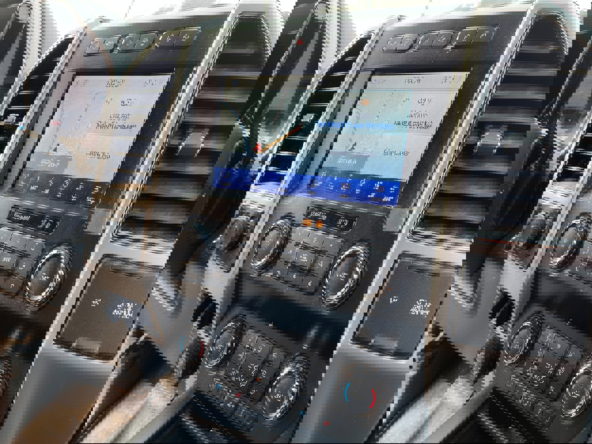 Certified 2020 Ford F350 Lariat image 13