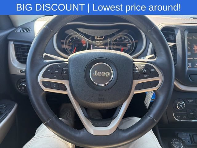 Used 2017 Jeep Cherokee Latitude w/ True North Edition AWD/4WD image 34