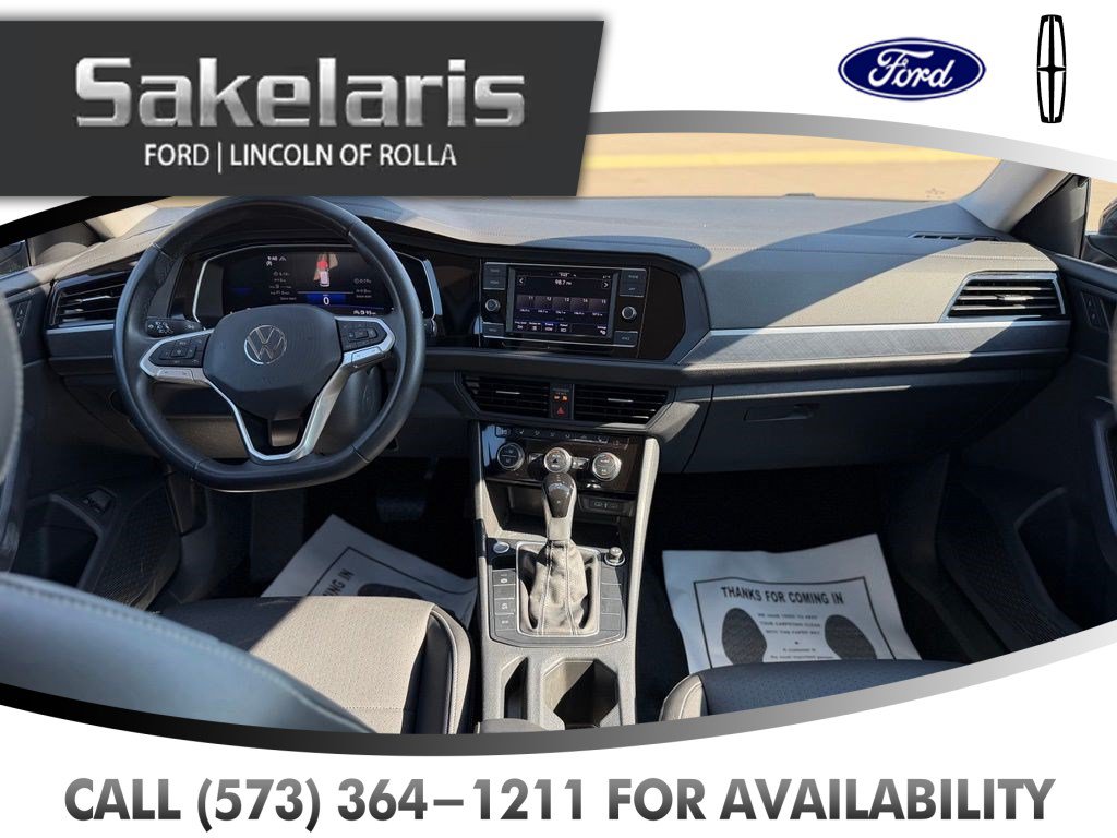 Used 2024 Volkswagen Jetta SE FWD image 37