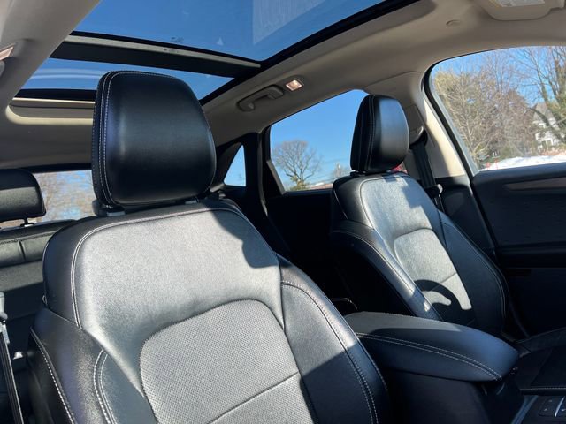 Certified 2020 Ford Escape Titanium image 35