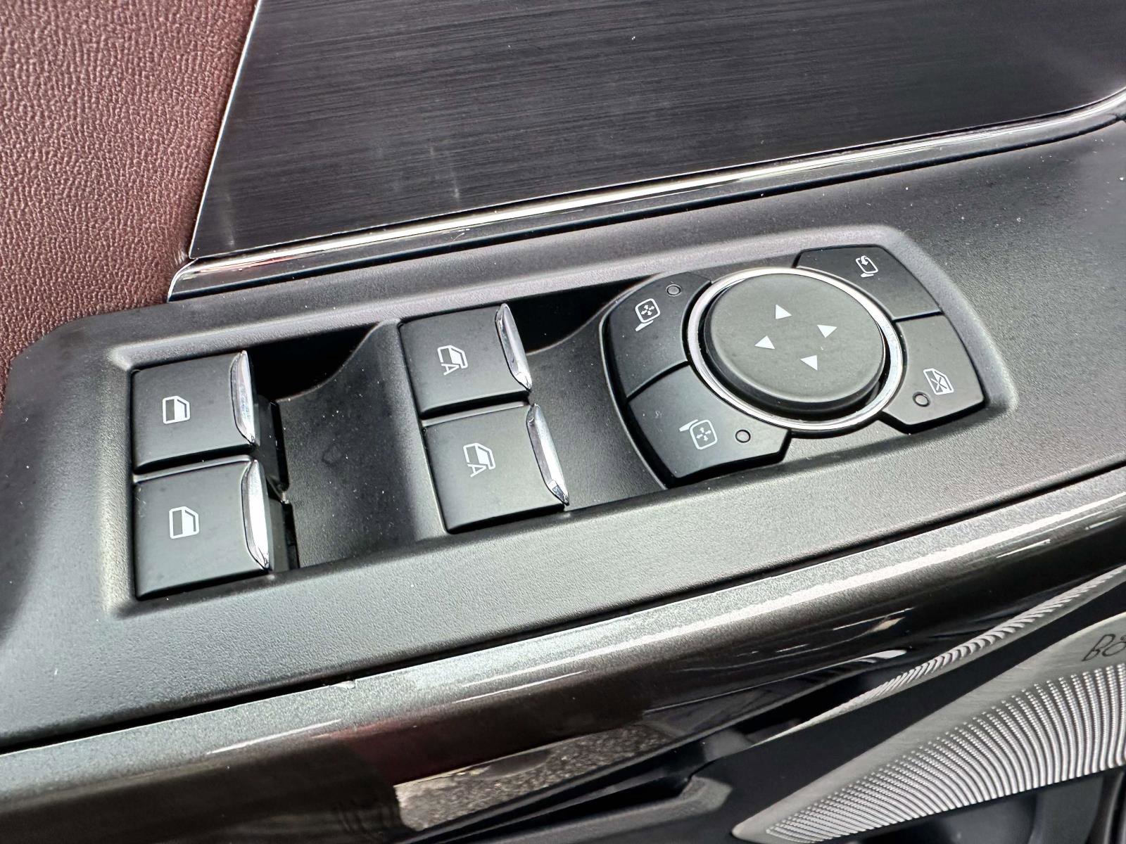 Certified 2022 Ford F150 Lariat w/ Equipment Group 502A High image 9