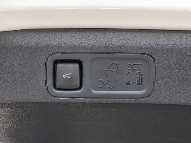 Certified 2022 Ford Expedition Max Limited AWD/4WD image 37