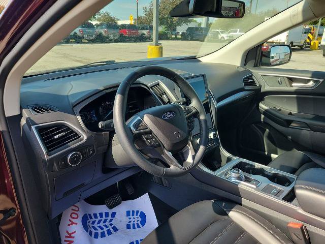 Certified 2023 Ford Edge SEL w/ Convenience Package AWD/4WD image 16