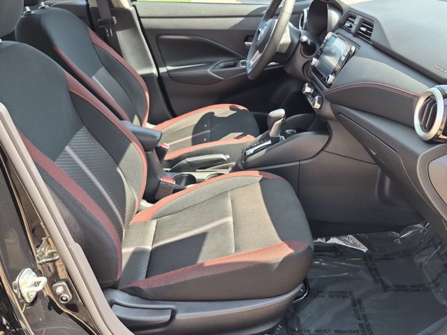 Used 2025 Nissan Versa SR w/ Trunk Package FWD image 34