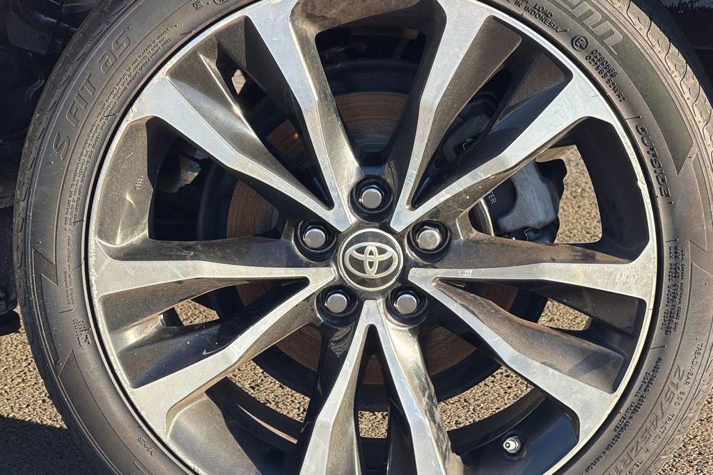 Used 2018 Toyota Corolla XSE w/ Carpet Mat Package (TMS) image 23