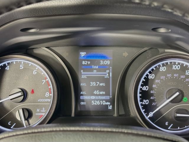 Used 2024 Toyota Camry SE FWD image 14