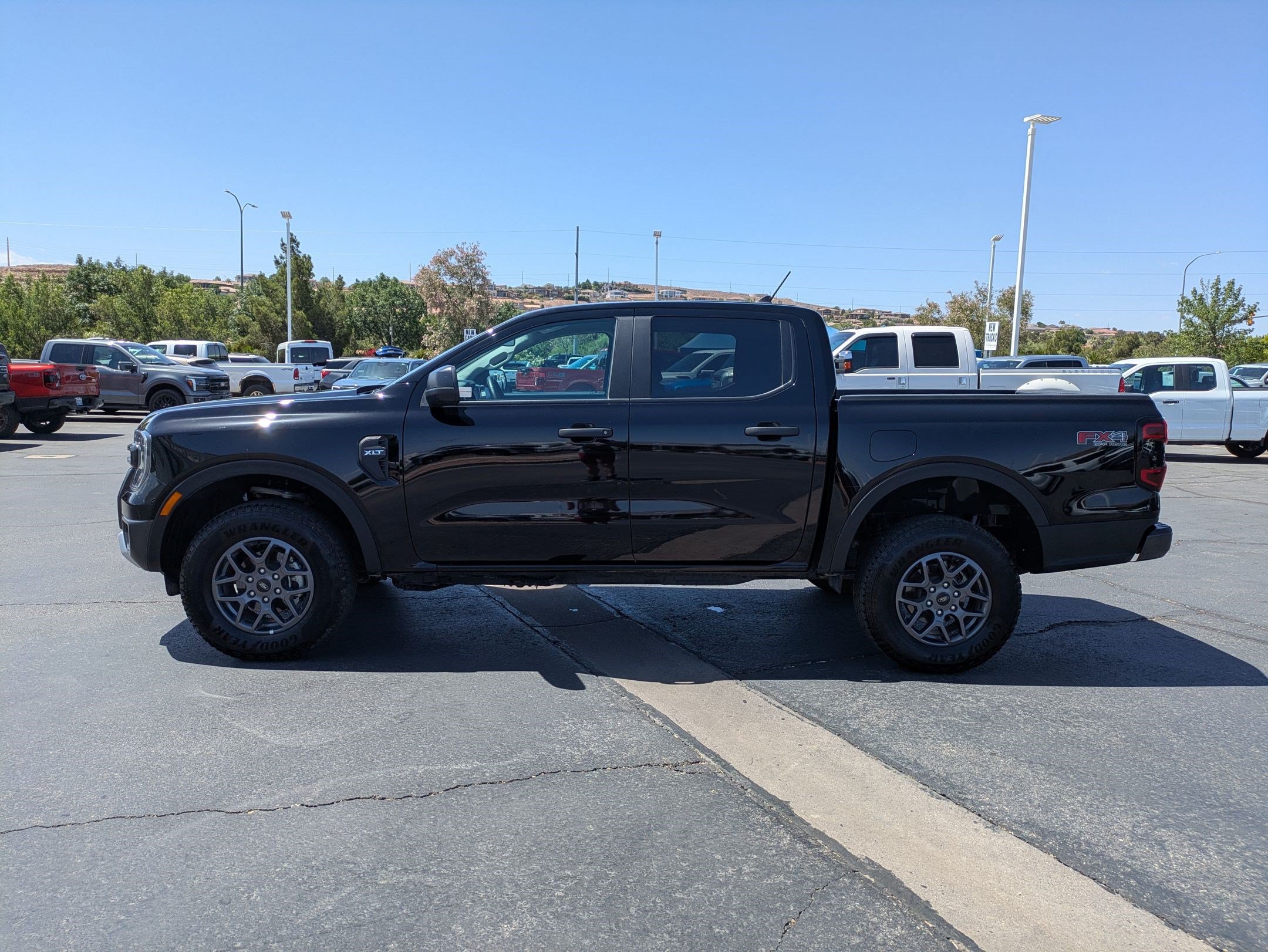 Certified 2025 Ford Ranger XLT w/ Equipment Group 301A High AWD/4WD image 9