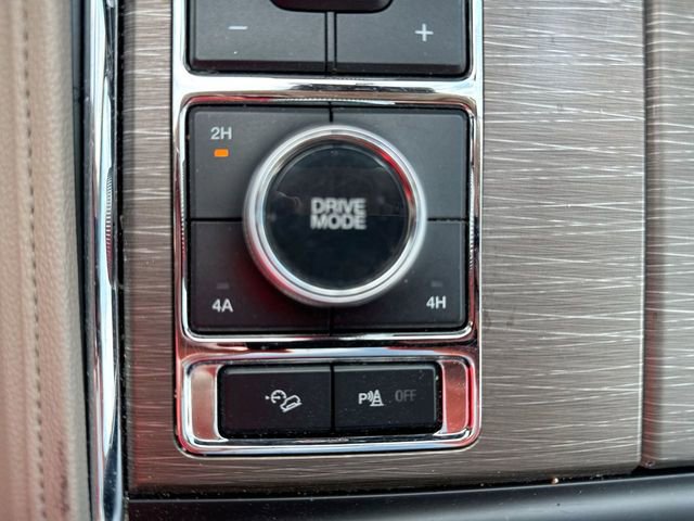 Certified 2024 Ford Expedition Limited AWD/4WD image 33