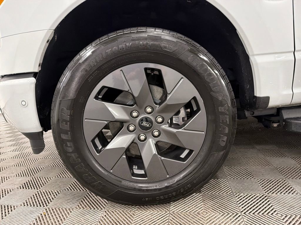 Certified 2023 Ford F150 Lightning Lariat w/ Equipment Group 511A High image 16