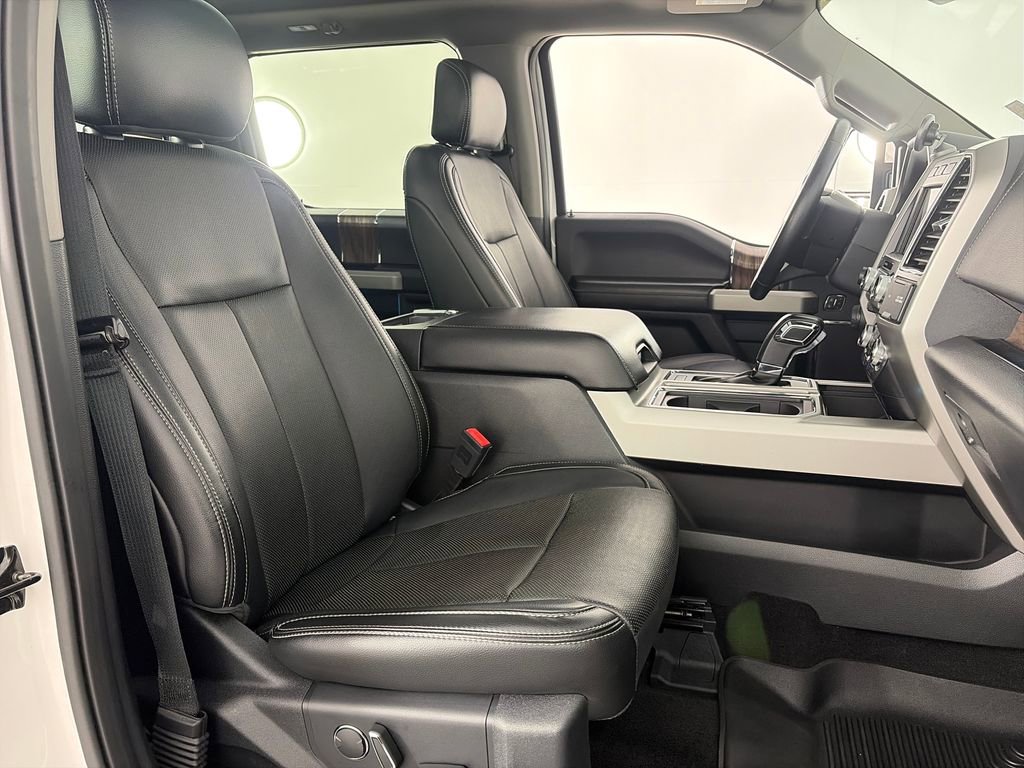 Certified 2018 Ford F150 Lariat w/ Equipment Group 502A Luxury image 33