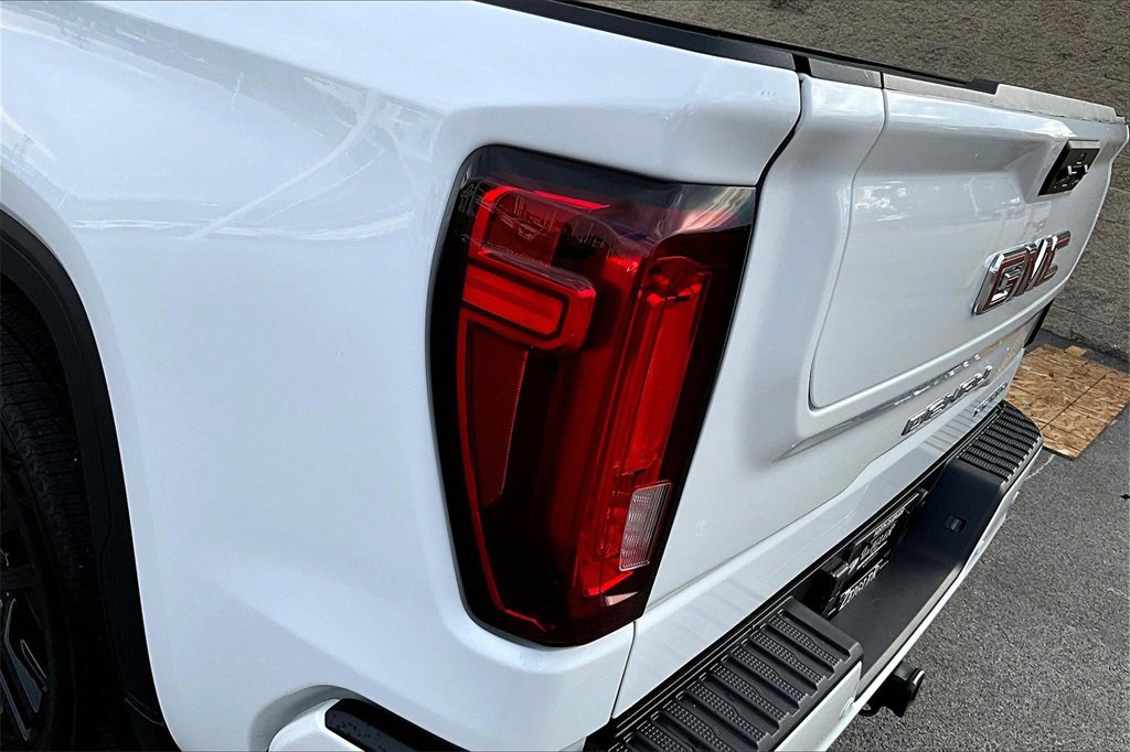 Used 2023 GMC Sierra 1500 Denali w/ Denali Reserve Package image 29