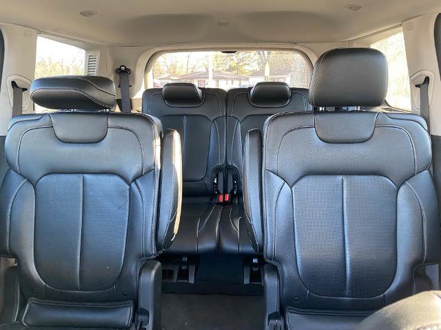 Used 2023 Jeep Grand Cherokee L Limited w/ Luxury Tech Group II image 26