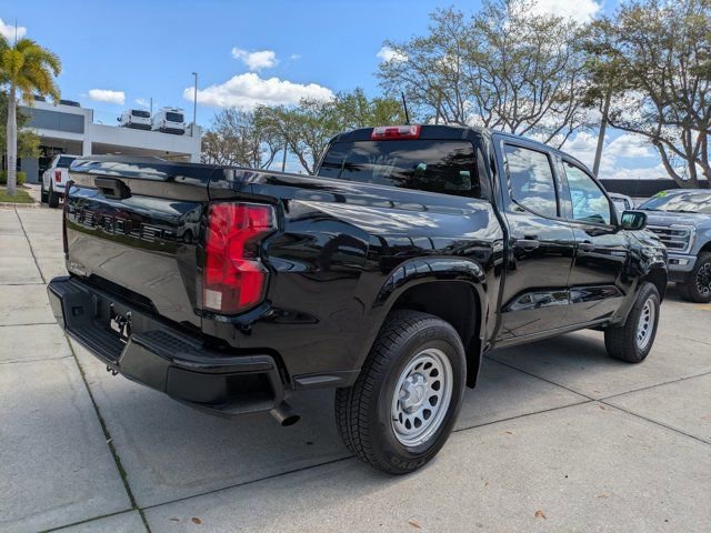 Used 2024 Chevrolet Colorado W/T image 4
