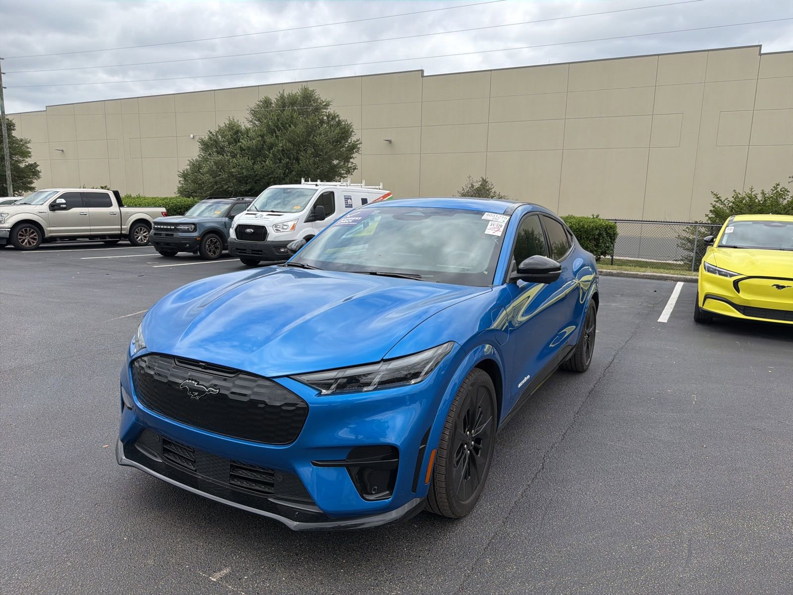 Certified 2025 Ford Mustang Mach-E GT AWD/4WD image 17